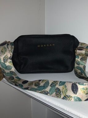 Morgan women’s crossbody purse
